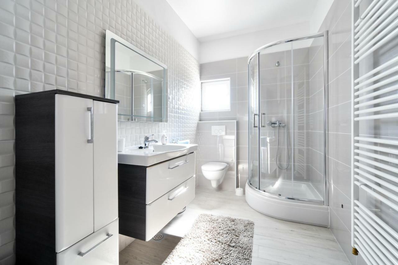 Apartman Novokmet-Crno Ξενοδοχείο Ζαντάρ Εξωτερικό φωτογραφία