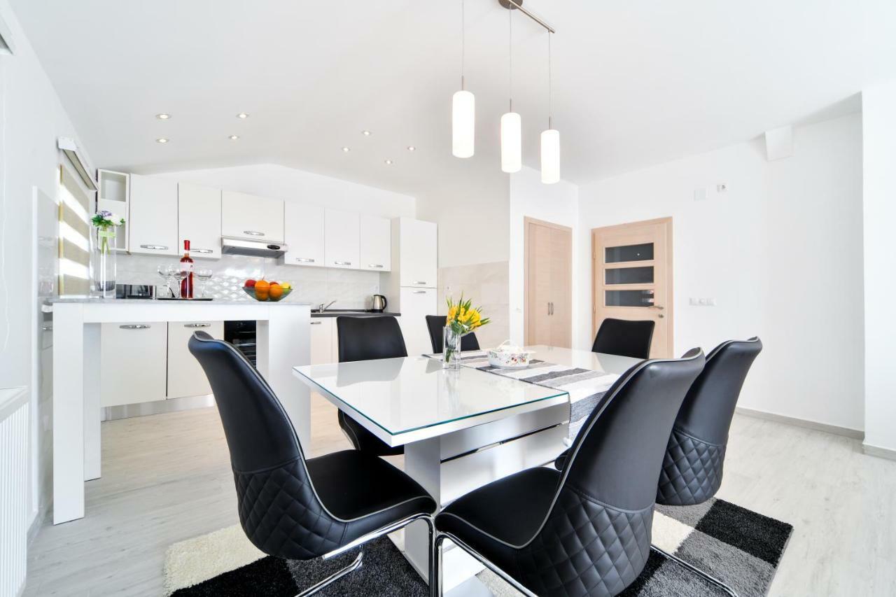 Apartman Novokmet-Crno Ξενοδοχείο Ζαντάρ Εξωτερικό φωτογραφία
