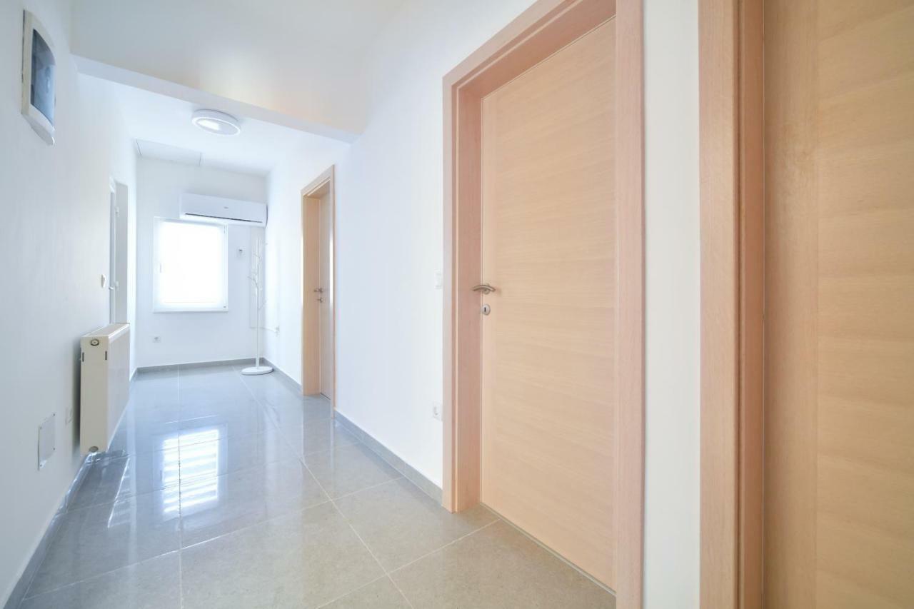 Apartman Novokmet-Crno Ξενοδοχείο Ζαντάρ Εξωτερικό φωτογραφία